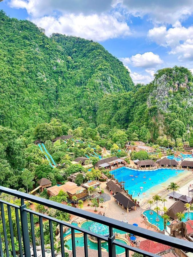 Hotspring 2 Room 1512 Suite Sunway Onsen With Theme Park View 4 Pax Tambun Exterior foto
